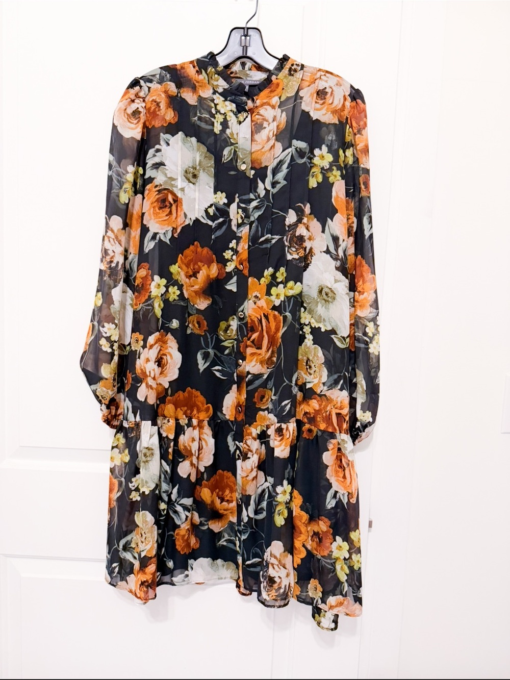 New! floral Long Sleeve Dress with inner slip dress.